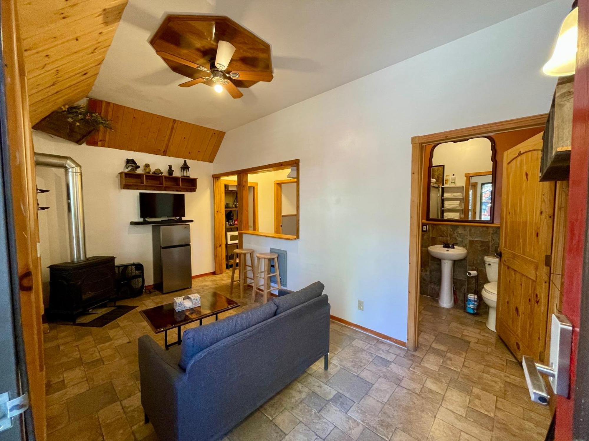 Boulder Bay Cottages Биг Бэар Лейк Экстерьер фото