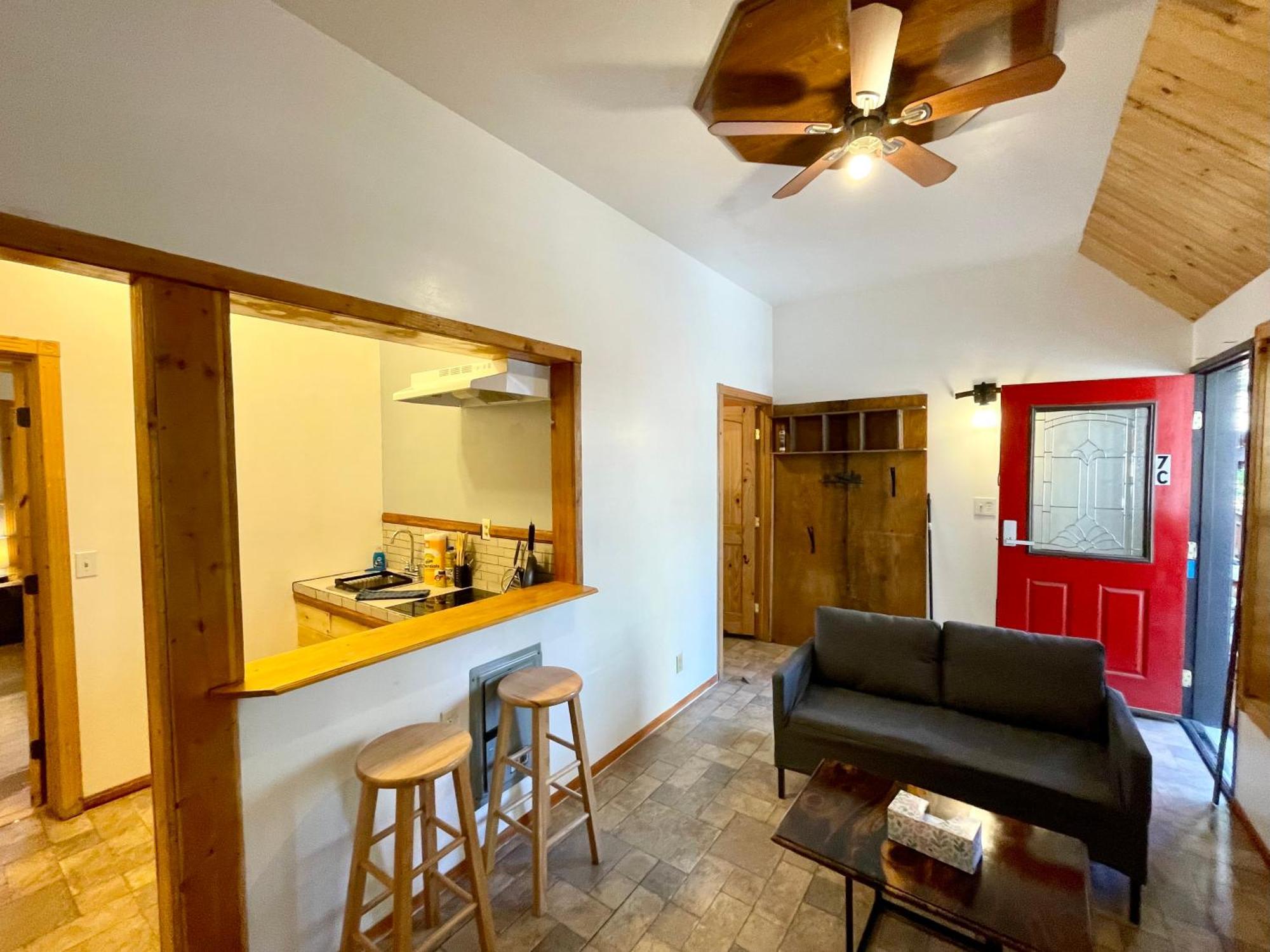 Boulder Bay Cottages Биг Бэар Лейк Экстерьер фото